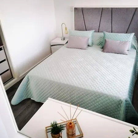 Familia Carvalhais Apartamento *