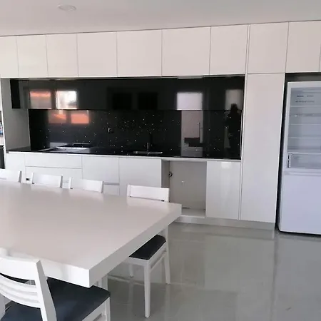 Familia Carvalhais Apartamento *